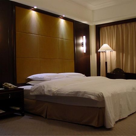 Guangzhou Hotel Peking Kültér fotó