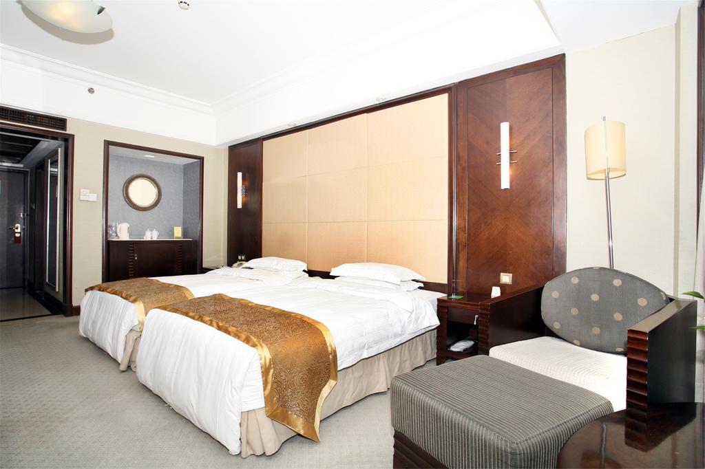 Guangzhou Hotel Peking Szoba fotó