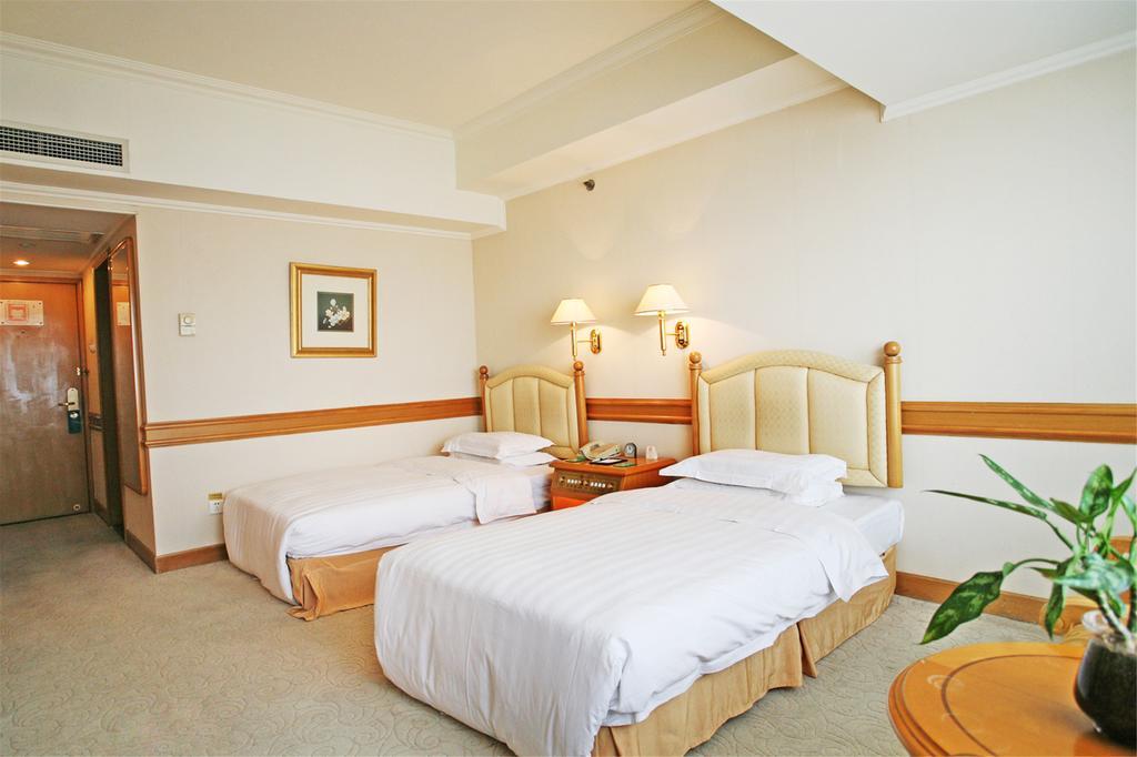 Guangzhou Hotel Peking Kültér fotó